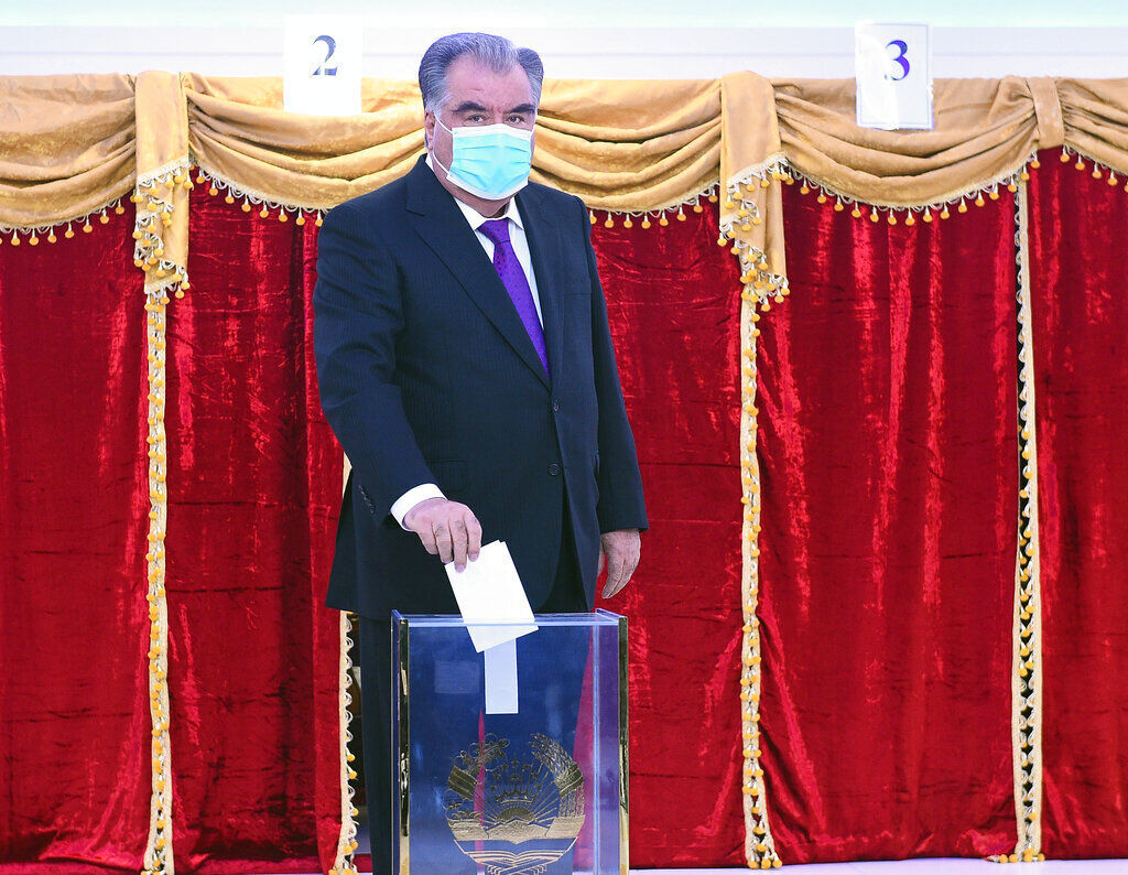 APTOPIX Tajikistan Elections
